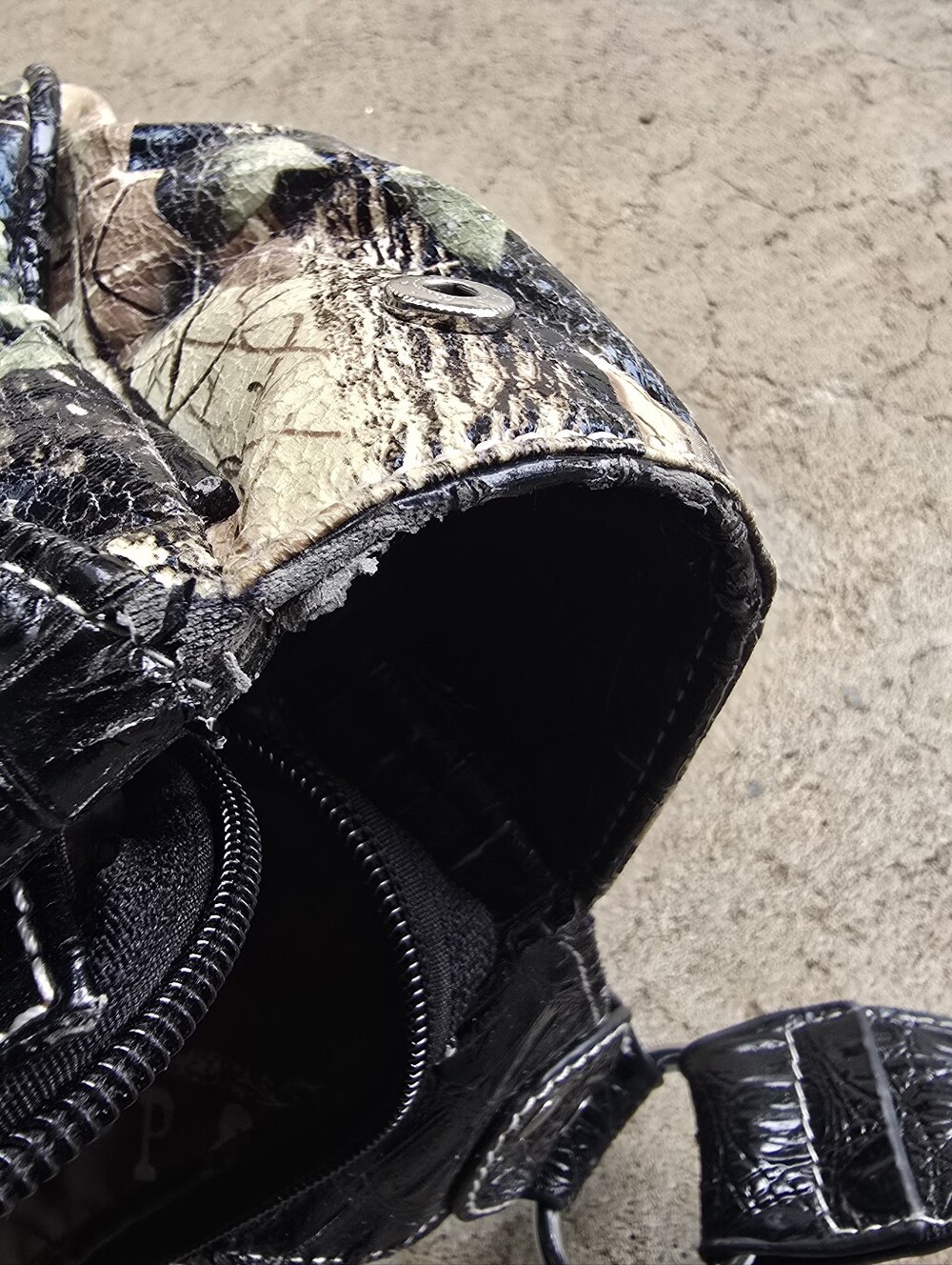 vtg y2k mcbling Buckle Grunge camo purse handbag - Picture 4 of 6